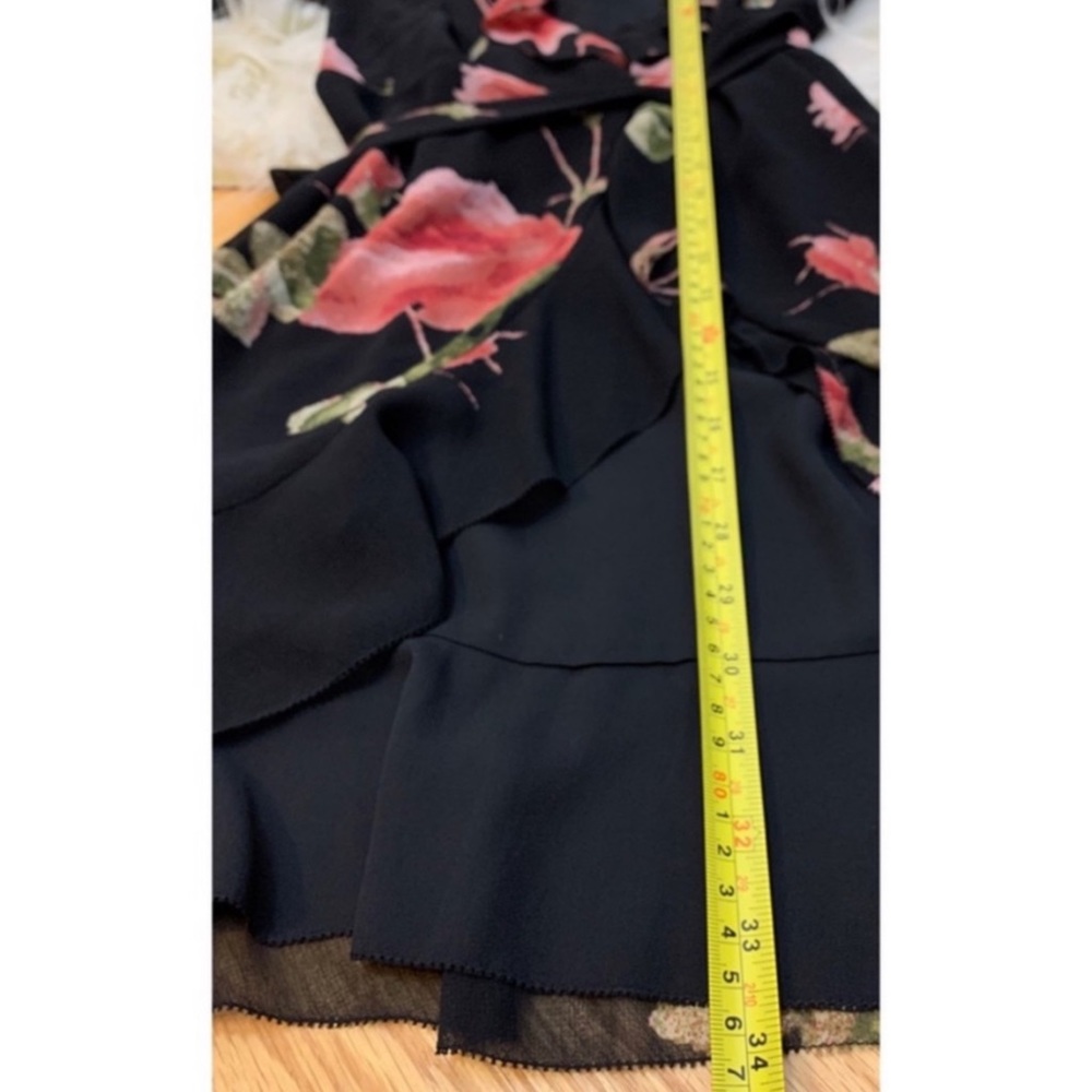 Aritzia Wilfred Louise Floral Wrap Dress NWT - Picture 4 of 5